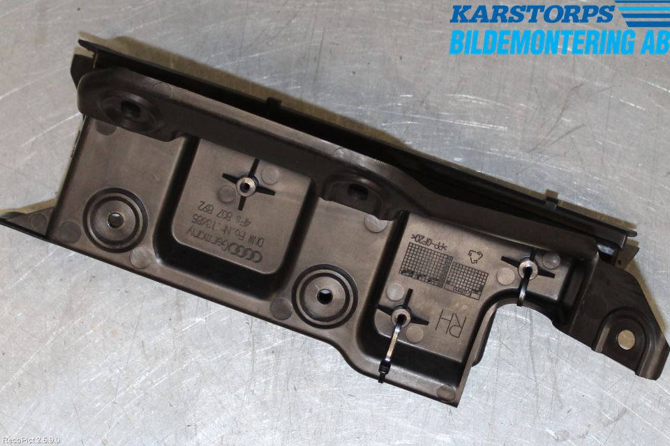 Audi A6/S6     05-11 Stötfångarfäste Bak Hö