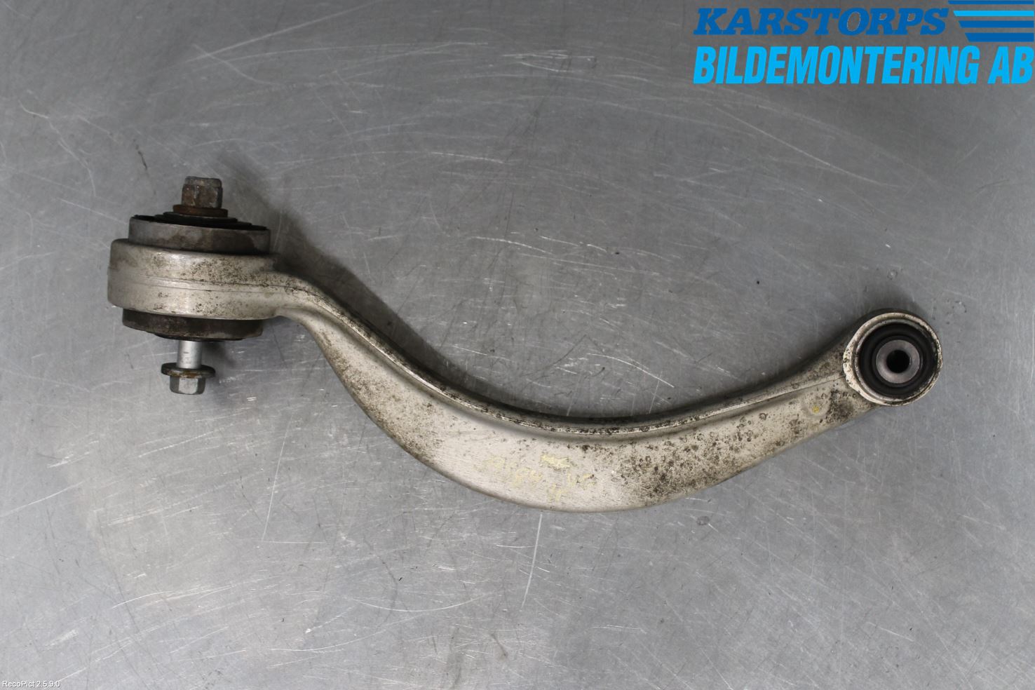 Jaguar XJ X350        03-09 Momentstag Fram