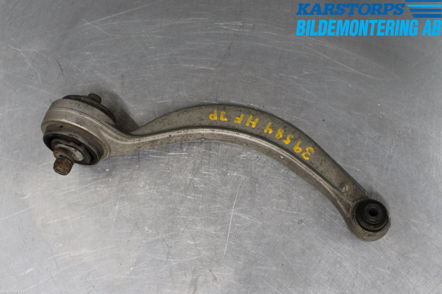 Jaguar XJ X350        03-09 Momentstag Fram