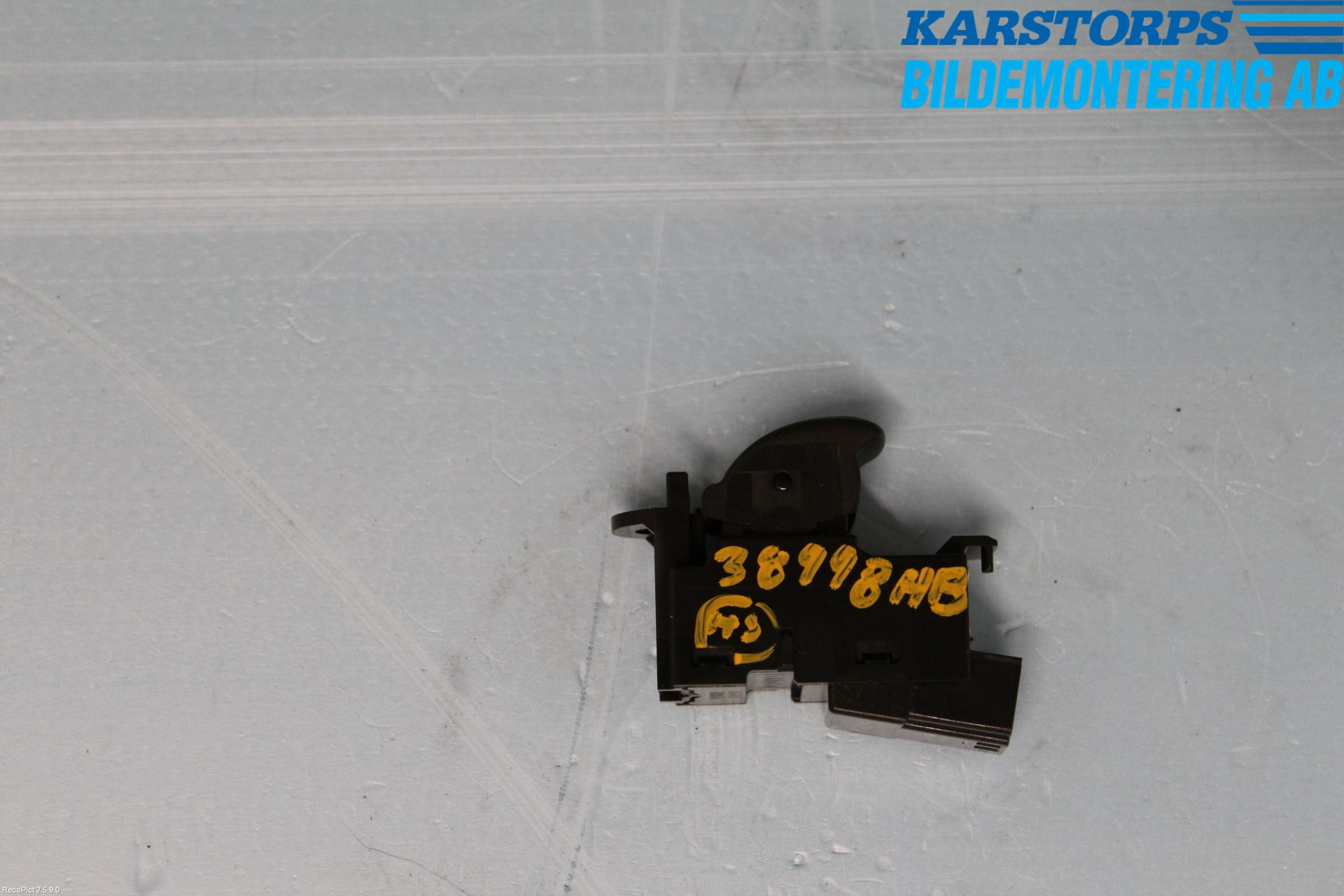 Volvo V70 08-13 Strömställare Elhiss