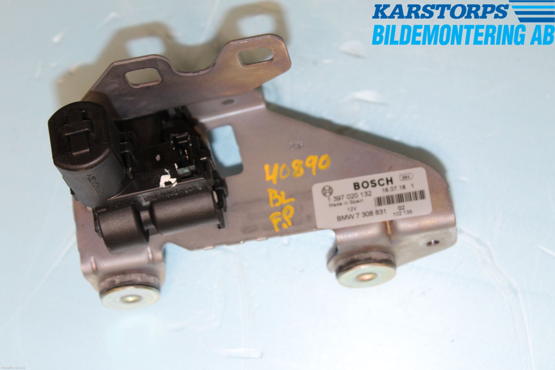 BMW 5 F10/F11/F18 09-17 Låskista Baklucka