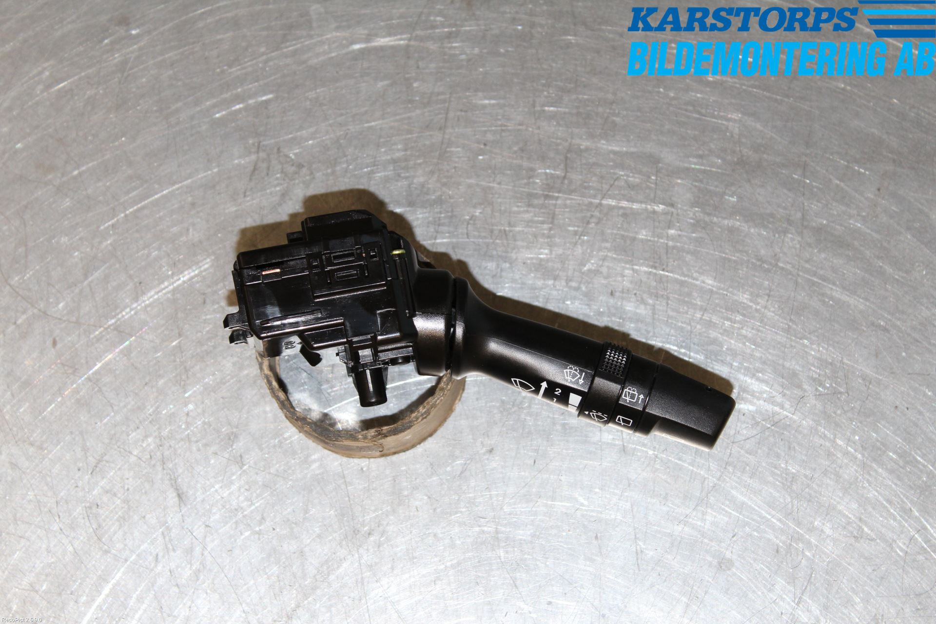 Kia CEED 12-18 Spak Torkar-Spolomk