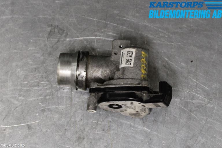 Nissan NV200/NV200 COMBI Injspjällhus