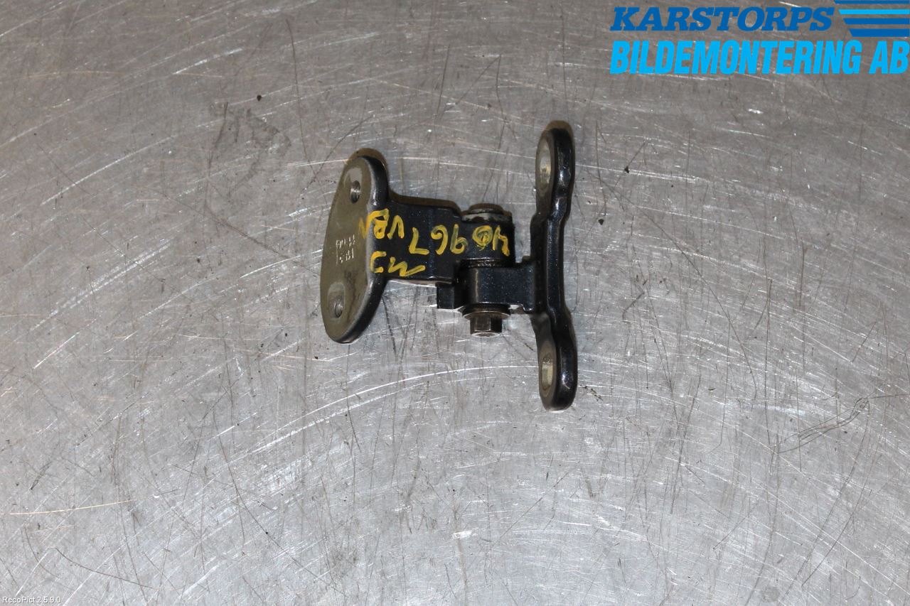 Volvo V50 04-07 Dörrgångjärn