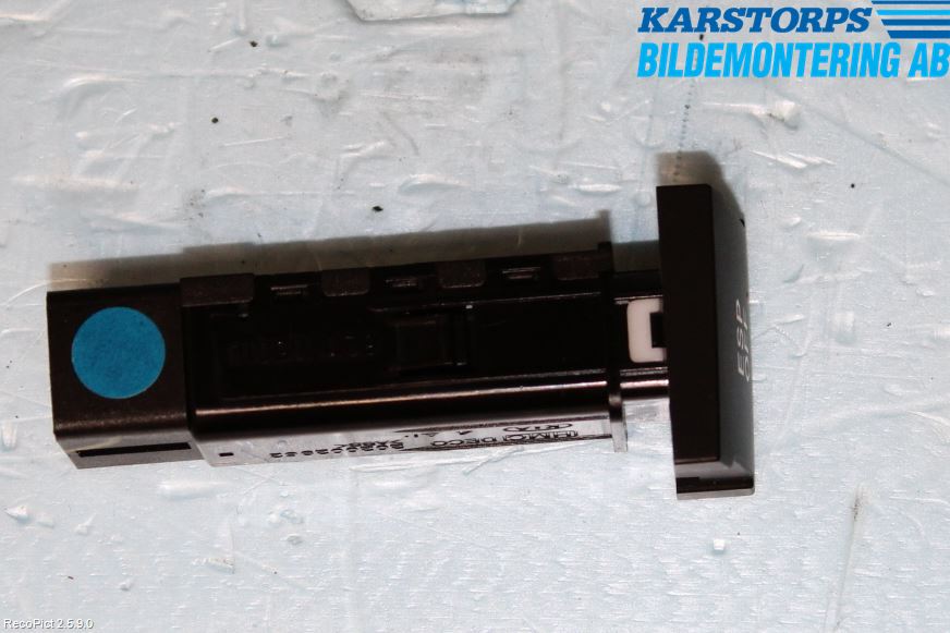 Kia CARNIVAL Strömställare Antispinn