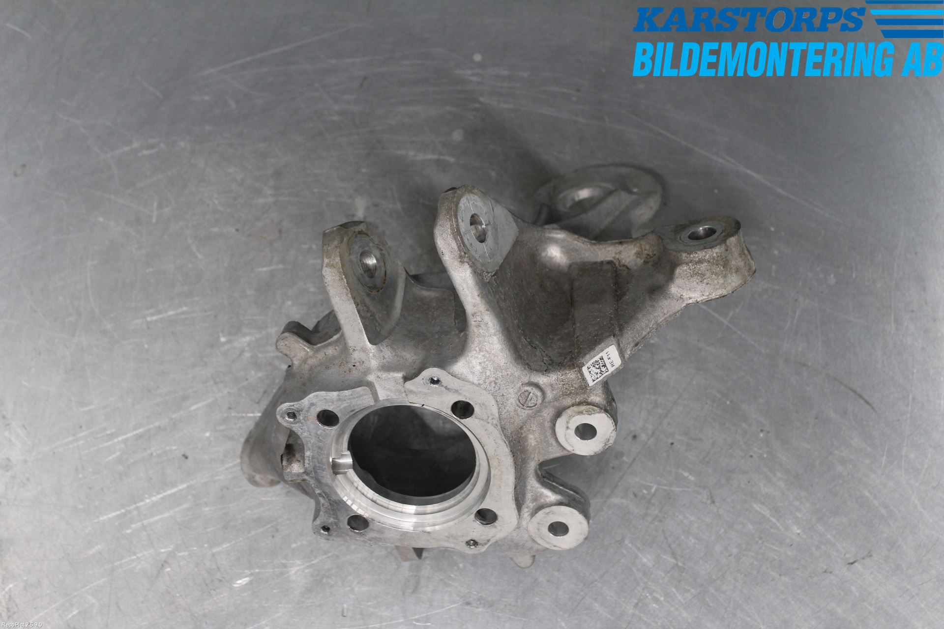 BMW 5 F10/F11/F18 09-17 Hjullagerhus-Spindel Hö B