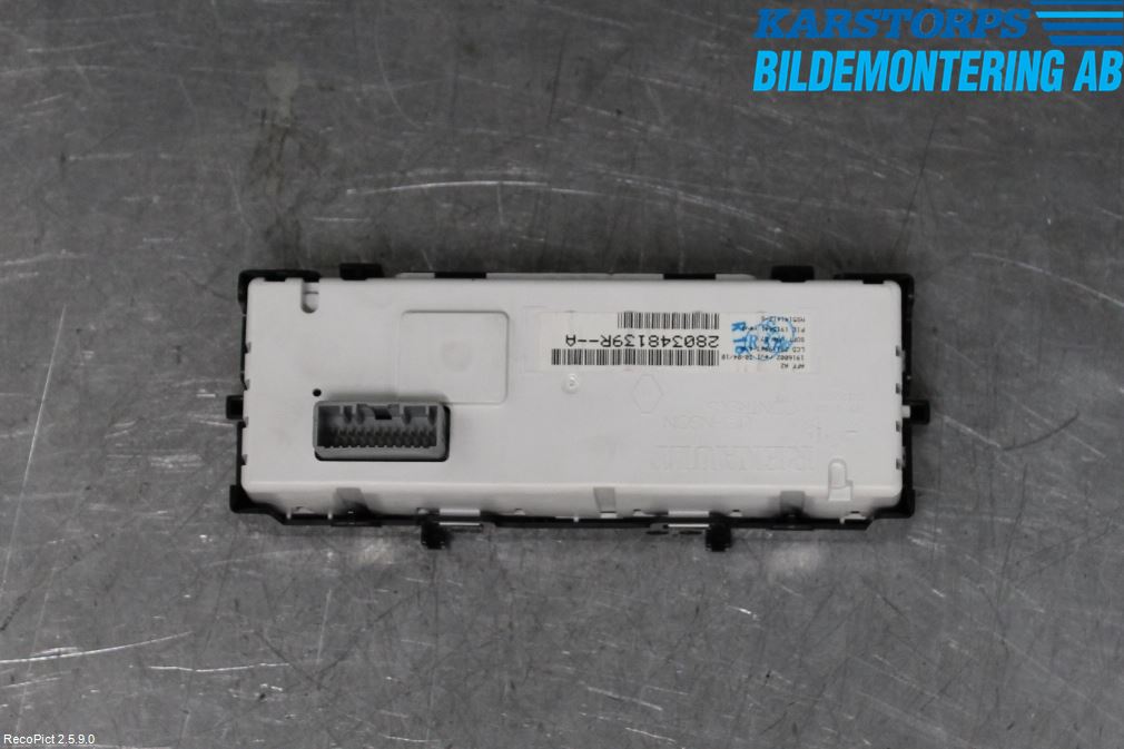 Renault CLIO III  09-12 Kontrolldisplay