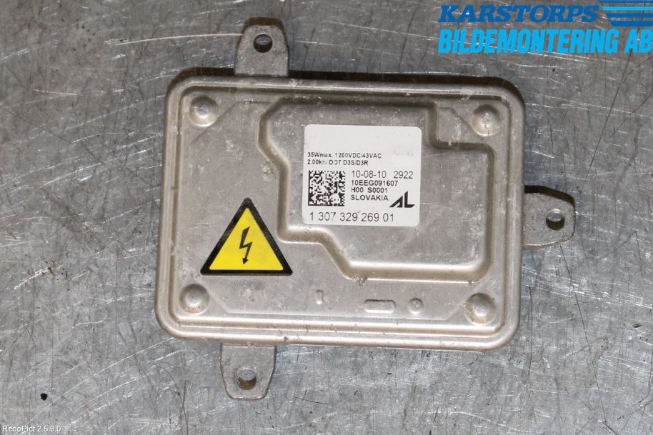 Volvo C30 10-13 Styrenhet Strålkastare