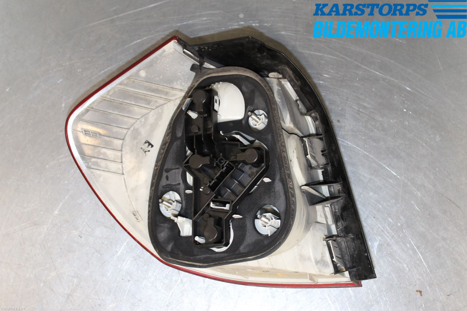 BMW 1 E87/81 5D/3D 03-11 Bakljus Höger