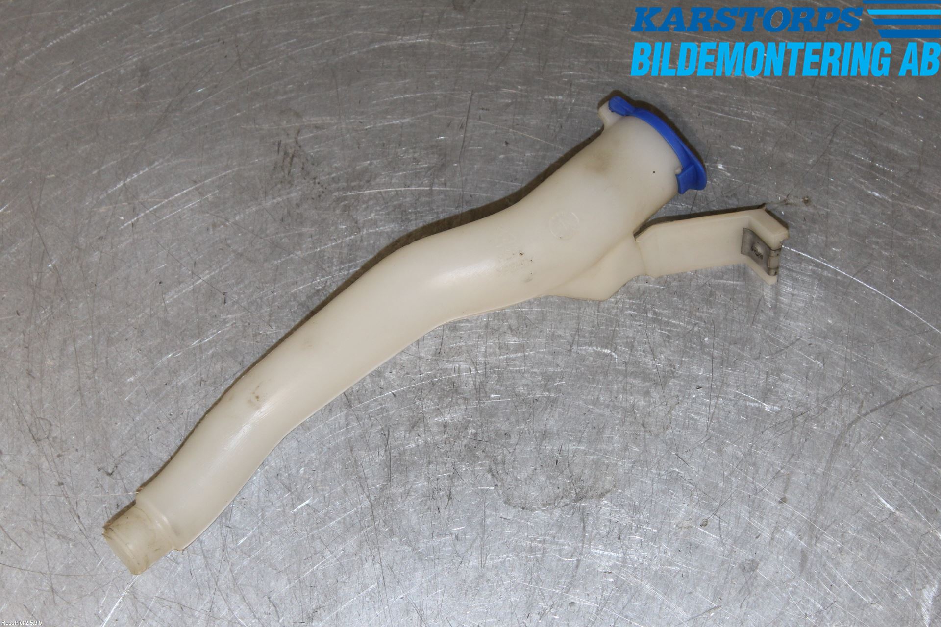 Volvo S40 04-07 Spolartank Påfyllningsrör