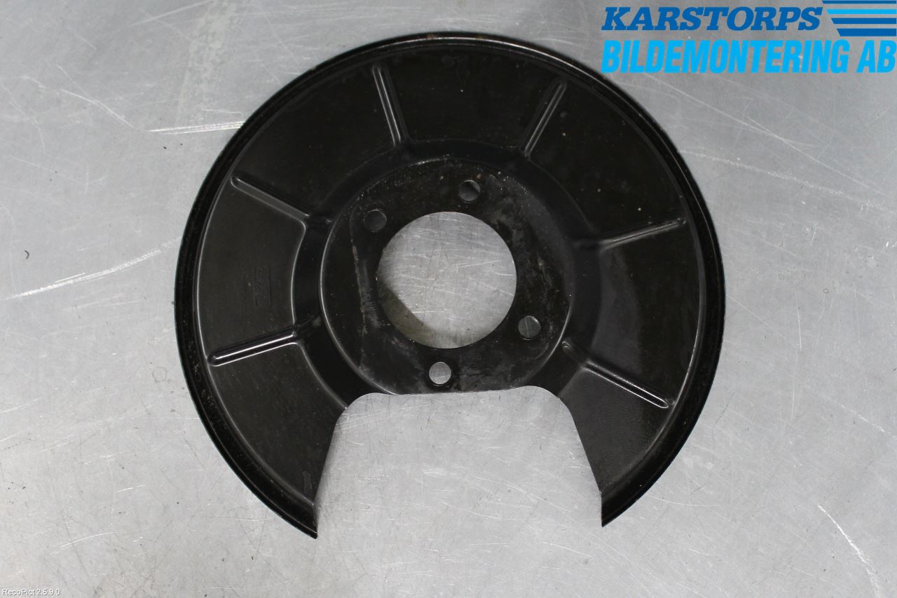 Volvo XC70 14-16 Bromssköld Bak