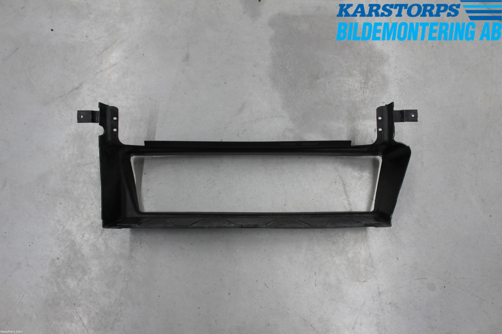 Volvo C30 07-10 Deflektor Plåt-Plast Kylning