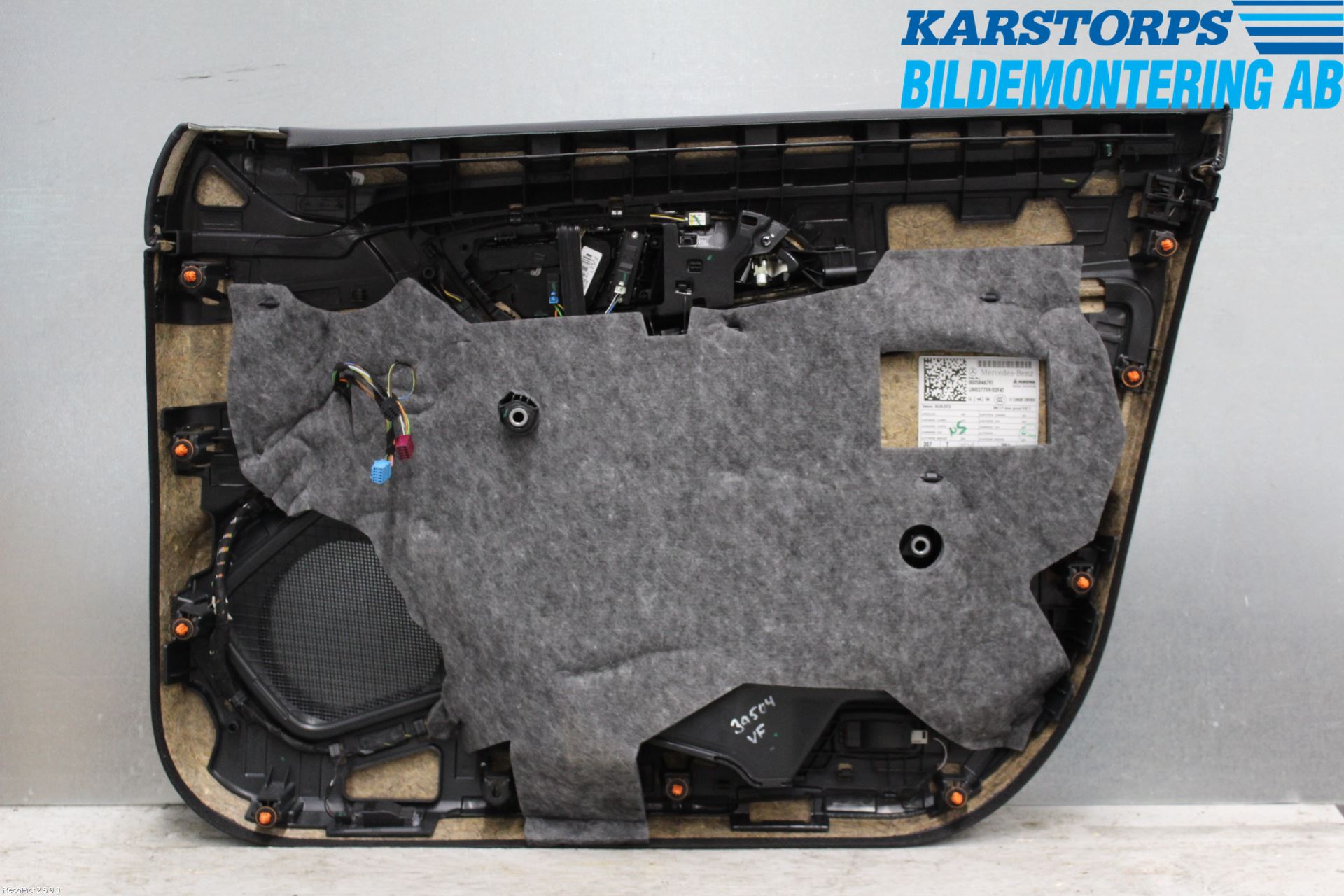 Mercedes-Benz MB CLA-KLASS (C117/X117) 13-19 Dörrklädsel Vä