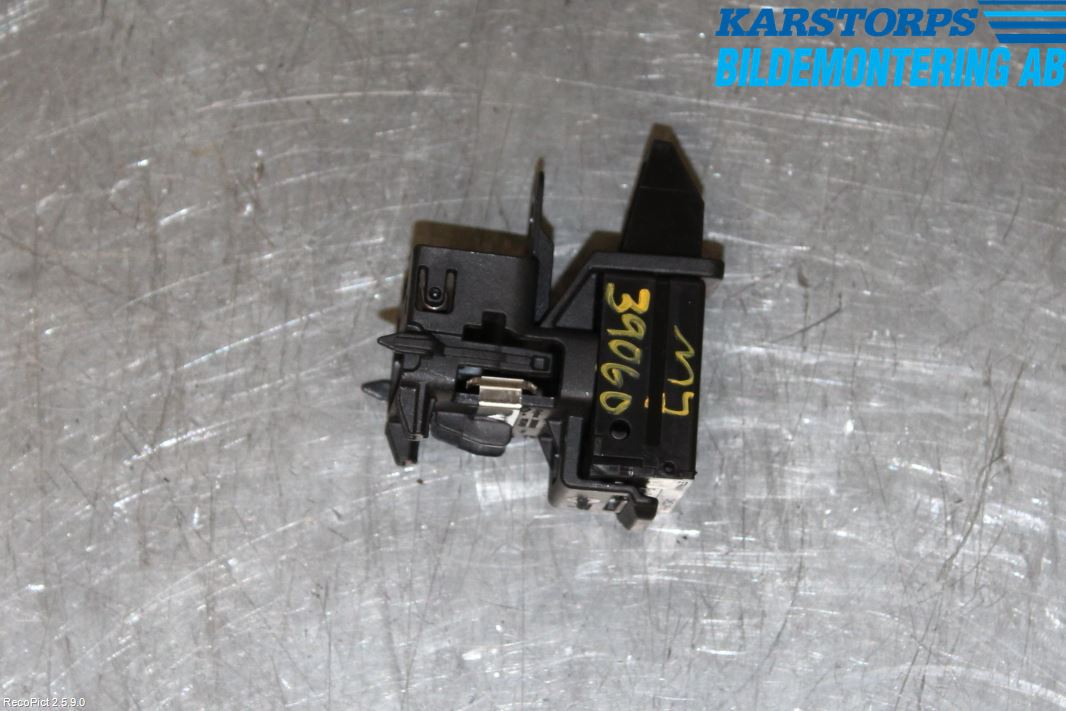 Volvo V40 12-19 Tändlås