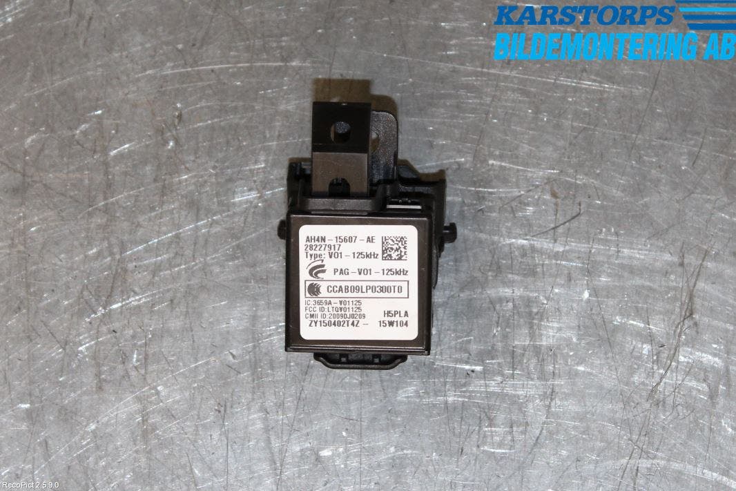 Volvo V40 12-19 Tändlås