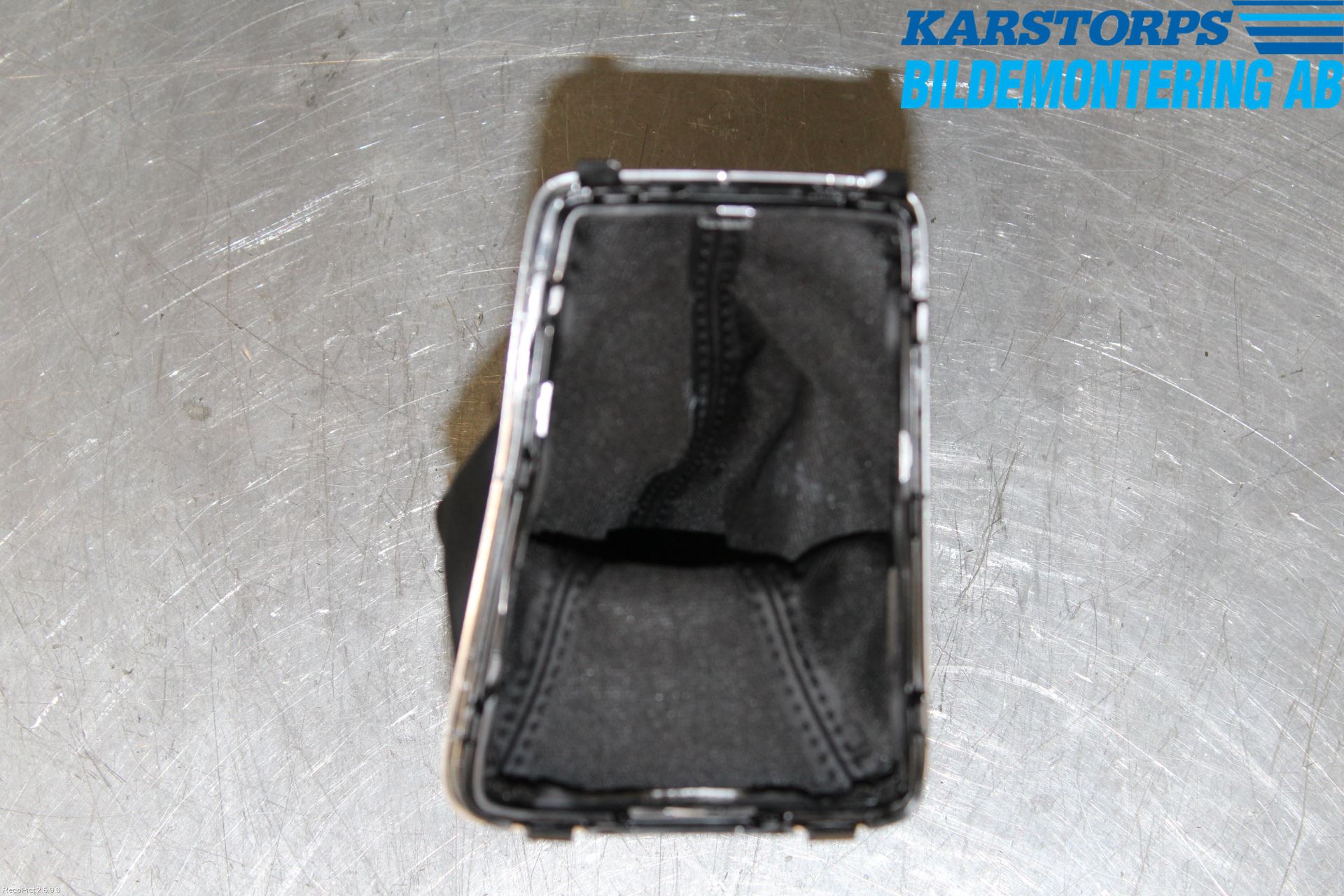 Volvo V40 12-19 Växelspaksdamask