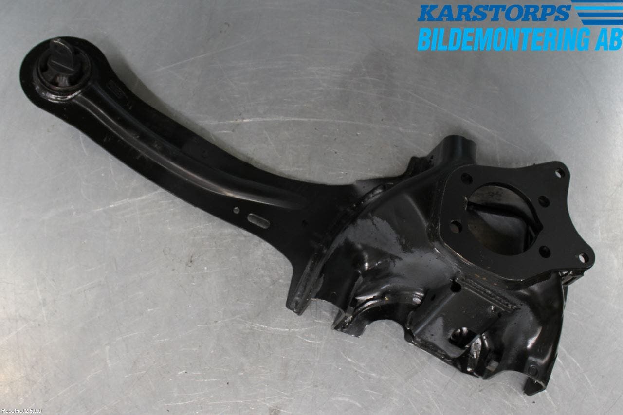 Volvo V40 12-19 Bärarm Bak Vänster