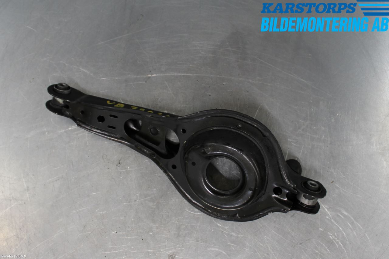 Volvo V40 12-19 Bärarm Bak Vänster