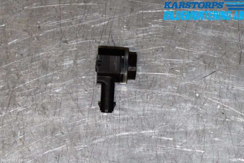 Volvo V40 12-19 Parkeringshjälp Backsensor