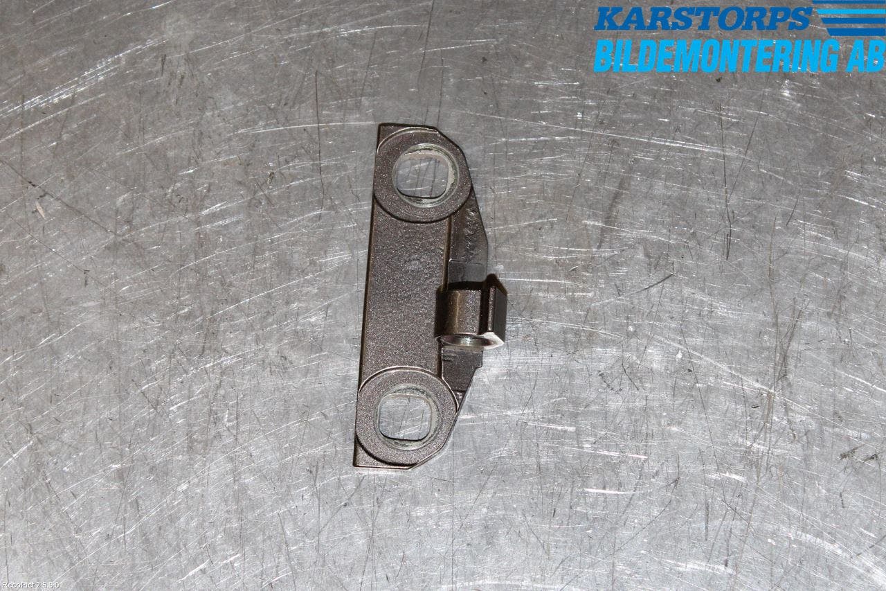 Volvo V70 08-13 Dörrgångjärn