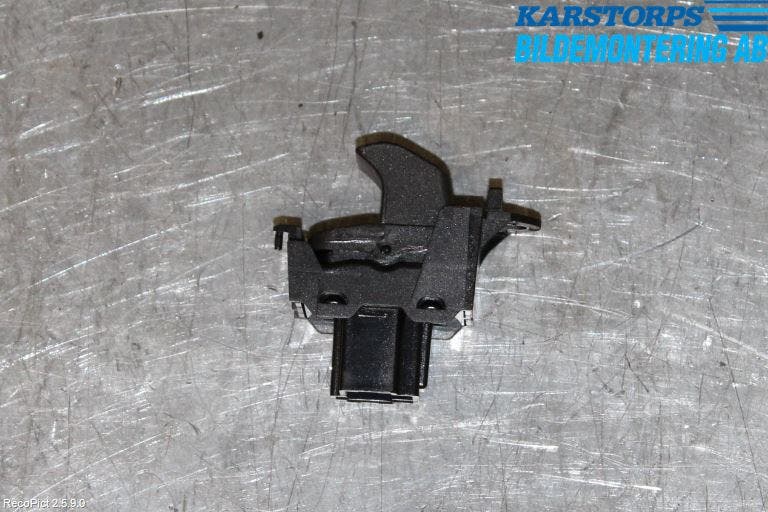 Volvo V70 08-13 Strömställare Elhiss