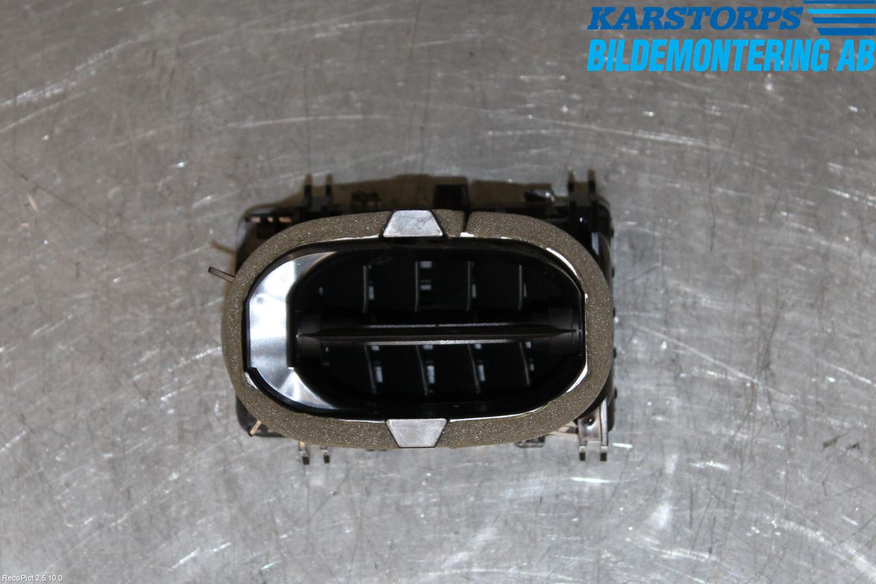 Volvo S80 07-13 Defrosterkanal-Munstycke