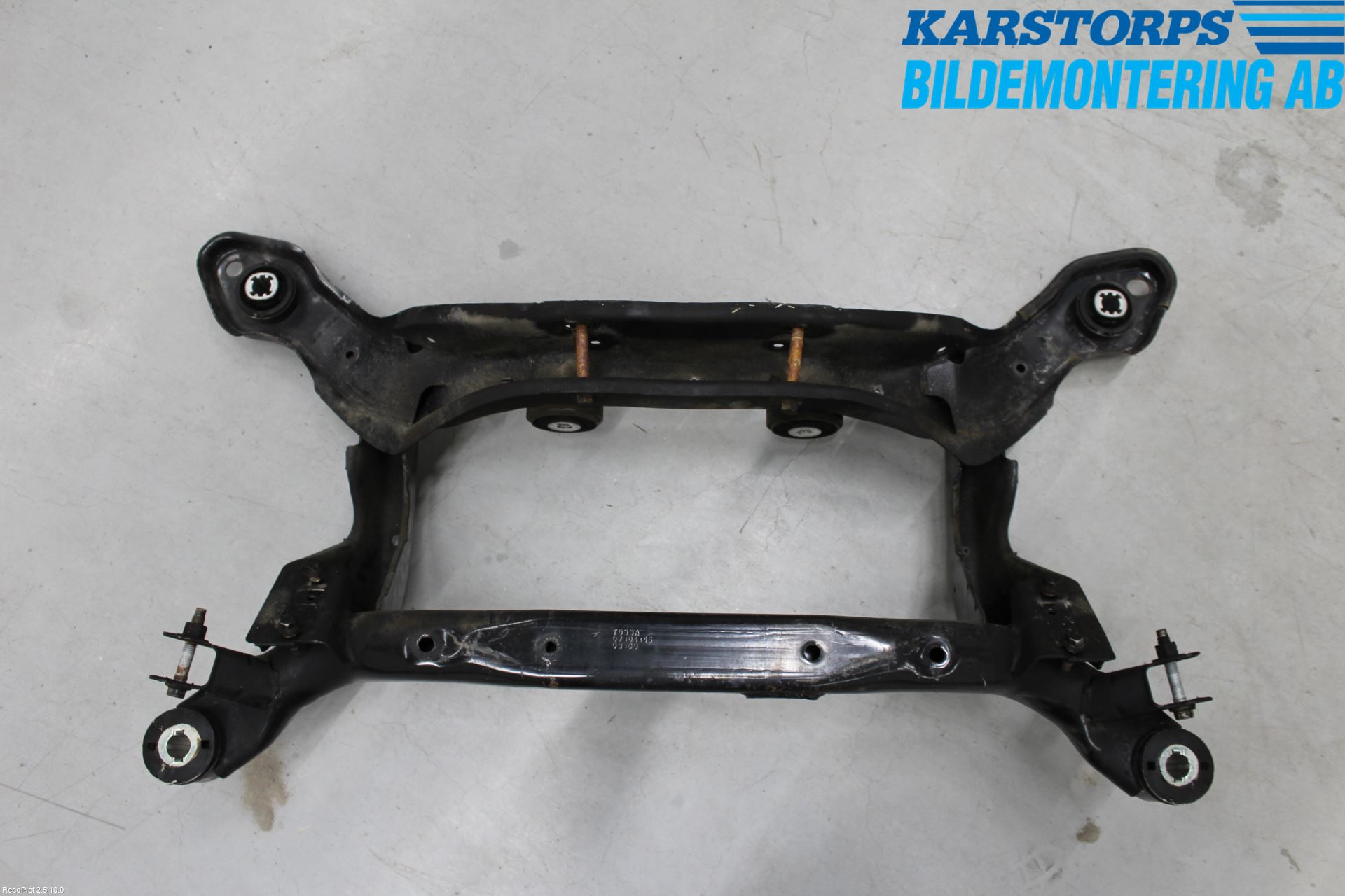 Volvo V70 14-16 Bakaxelbalk