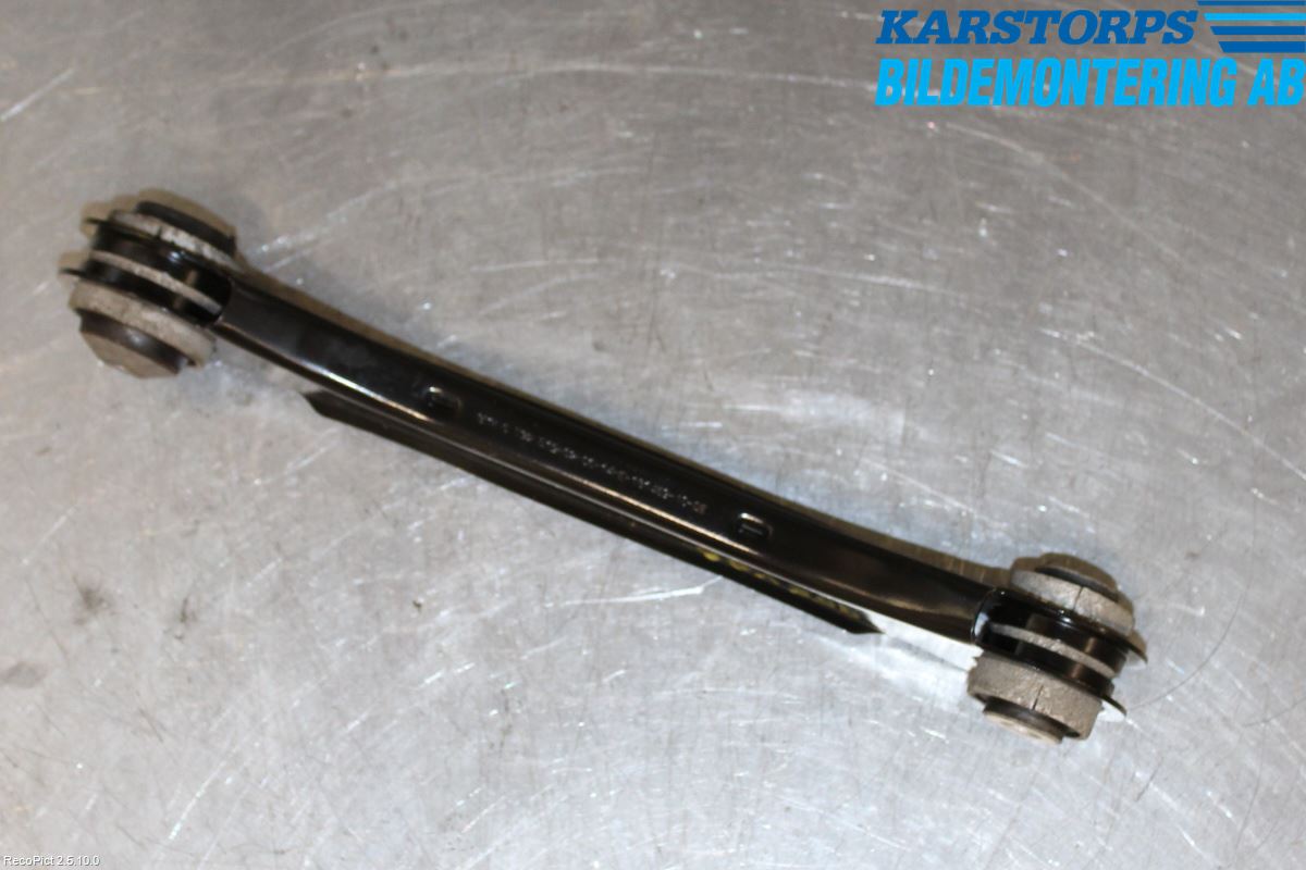 BMW 3 F30/F31/F80 12-19 Bärarm Bak Övre Vänster
