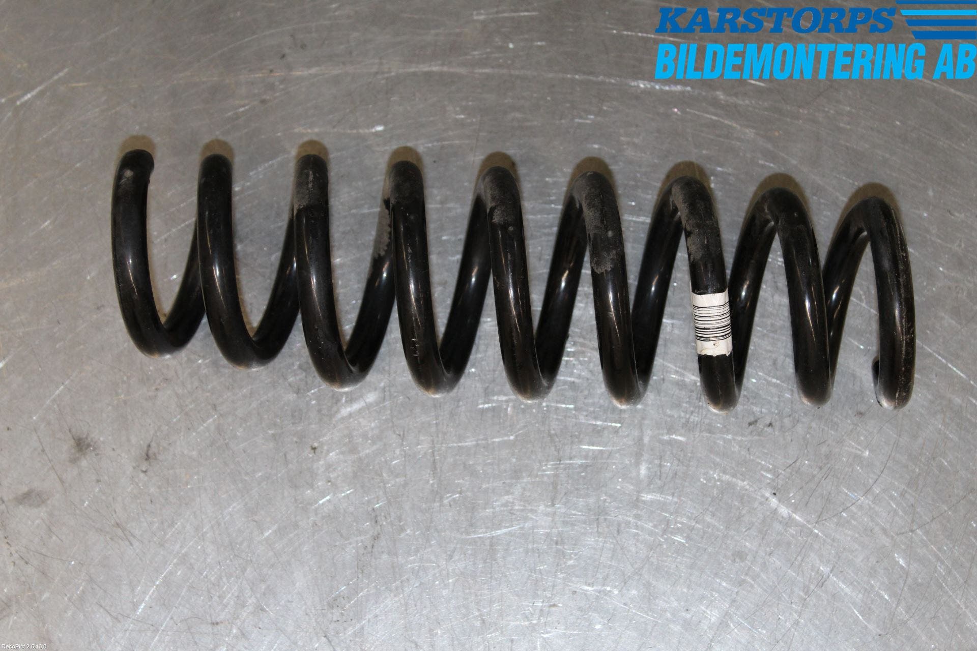 BMW 3 F30/F31/F80 12-19 Fjäder Bak