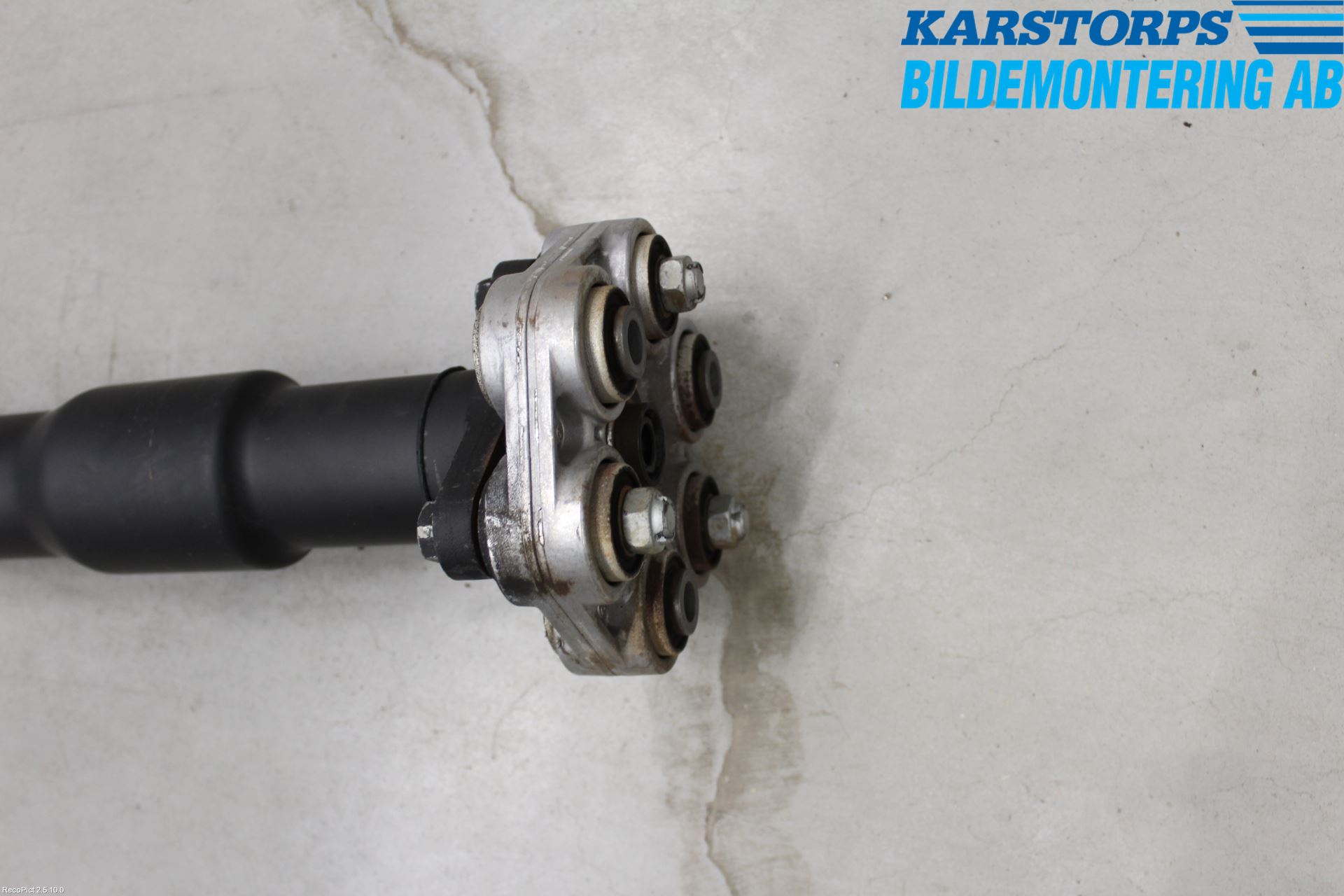 BMW 3 F30/F31/F80 12-19 Mellanaxel Komp