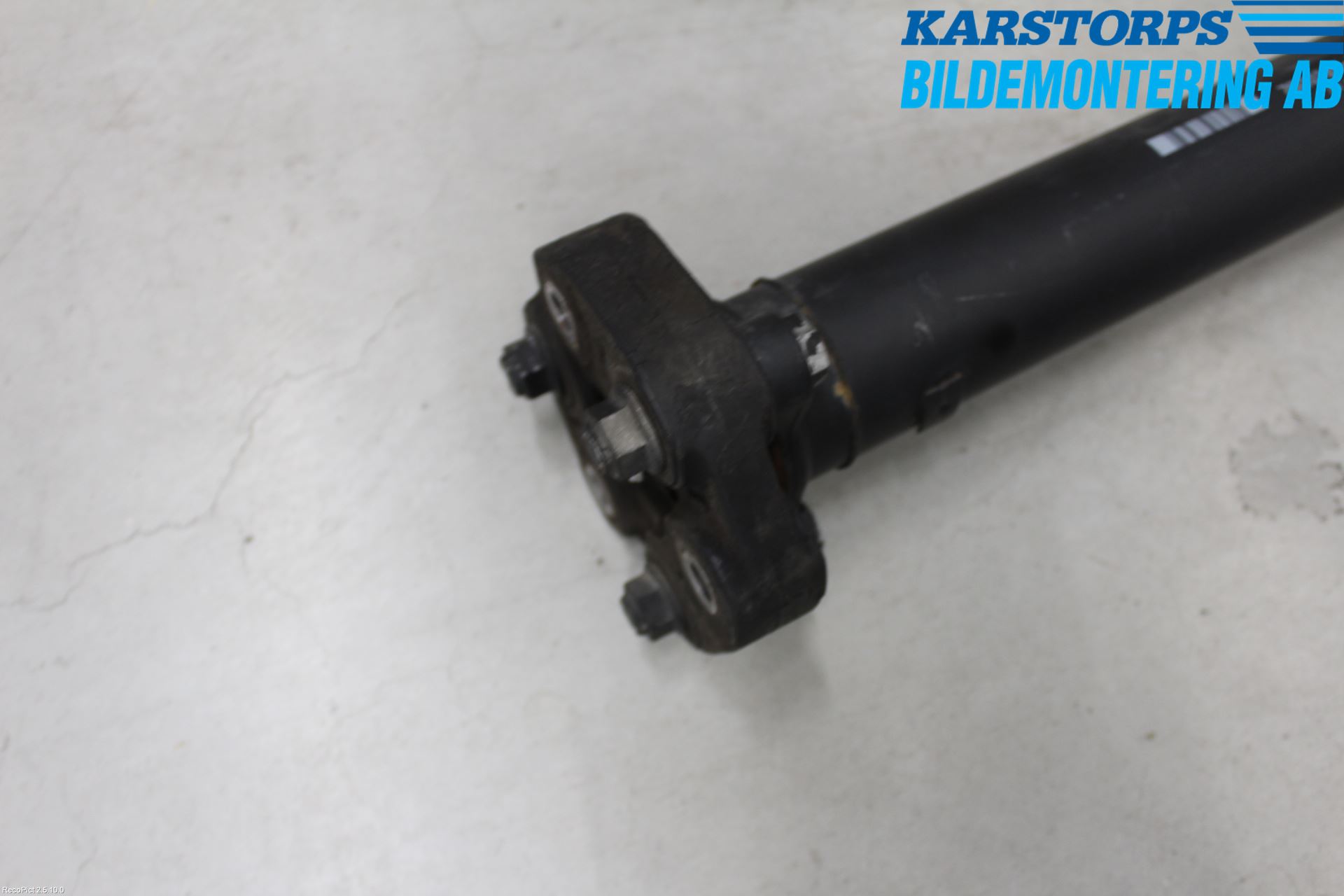 BMW 3 F30/F31/F80 12-19 Mellanaxel Komp