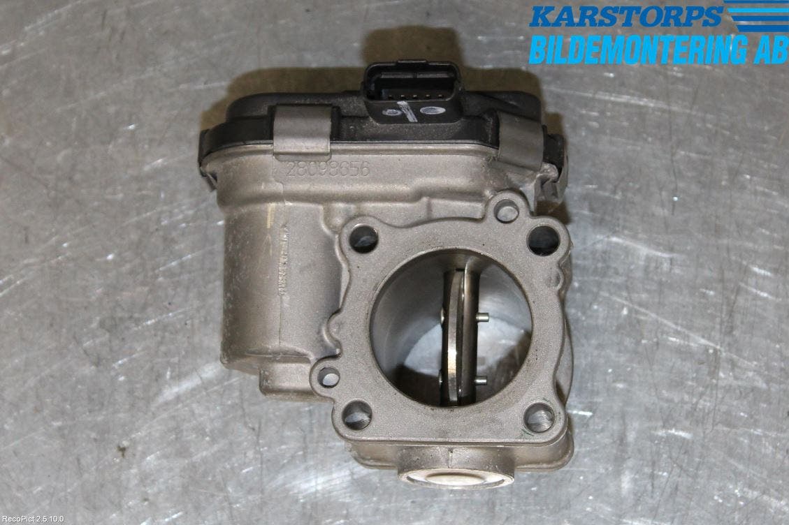 Volvo V40 12-19 Injspjällhus