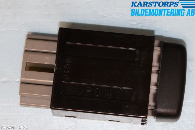 Mitsubishi L200 06-15 Strömställare Antisladd