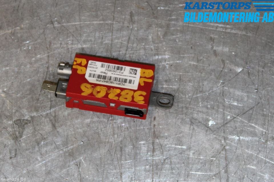 Volvo V60 14-18 Antennförstärkare