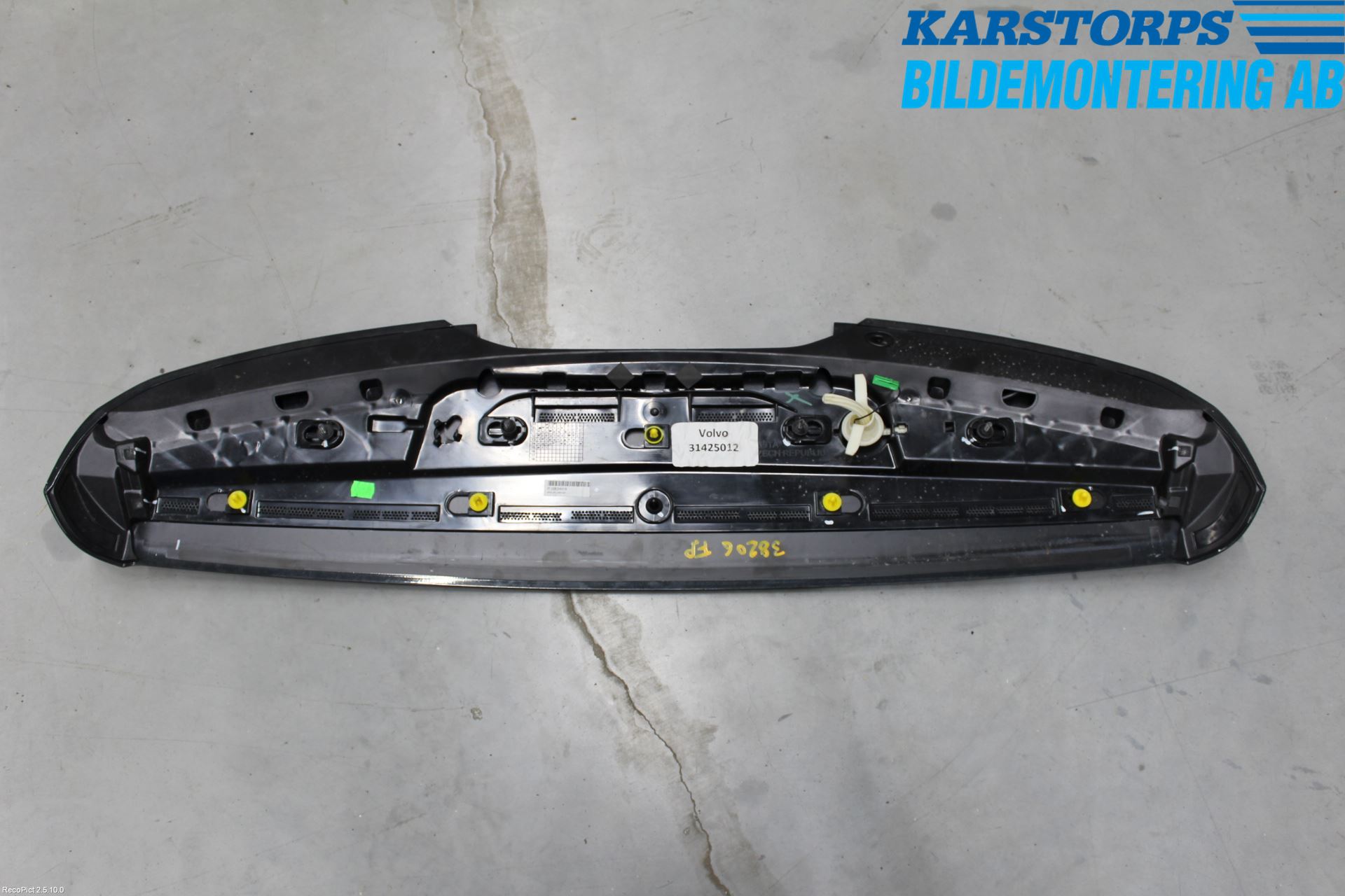 Volvo V60 14-18 Spoiler Baklucka