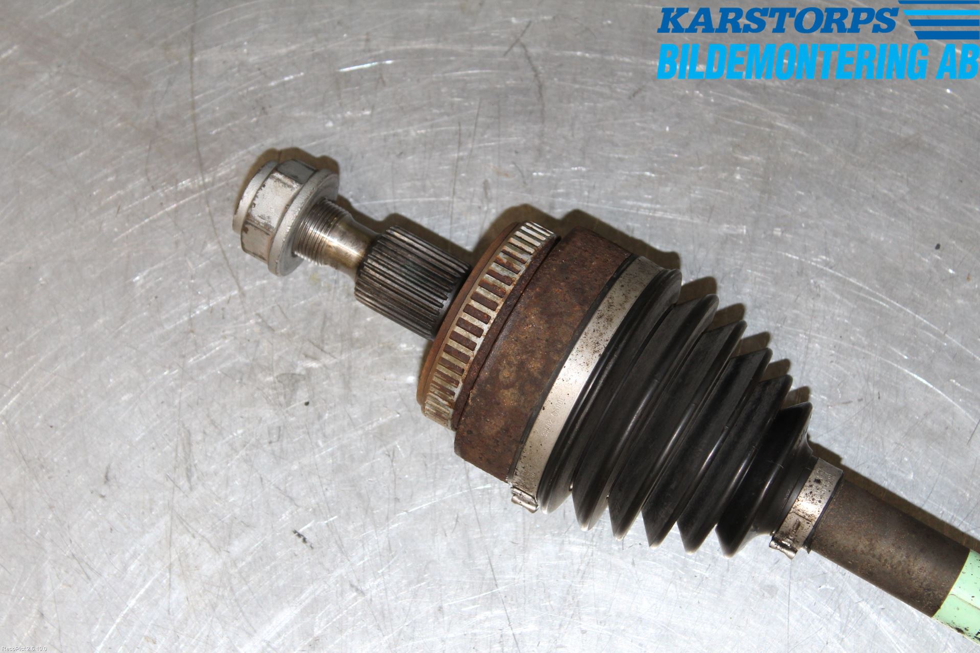 Mercedes-Benz MB ML (W163) 97-05 Drivaxel Fram Vänster