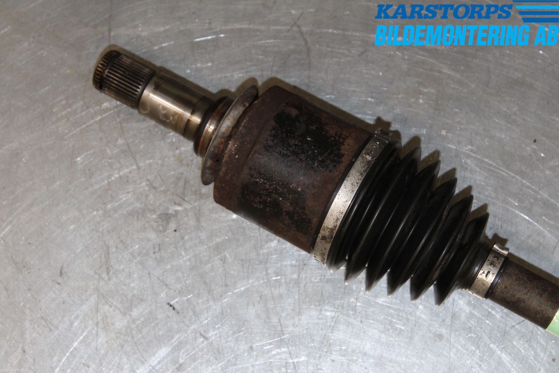 Mercedes-Benz MB ML (W163) 97-05 Drivaxel Fram Vänster