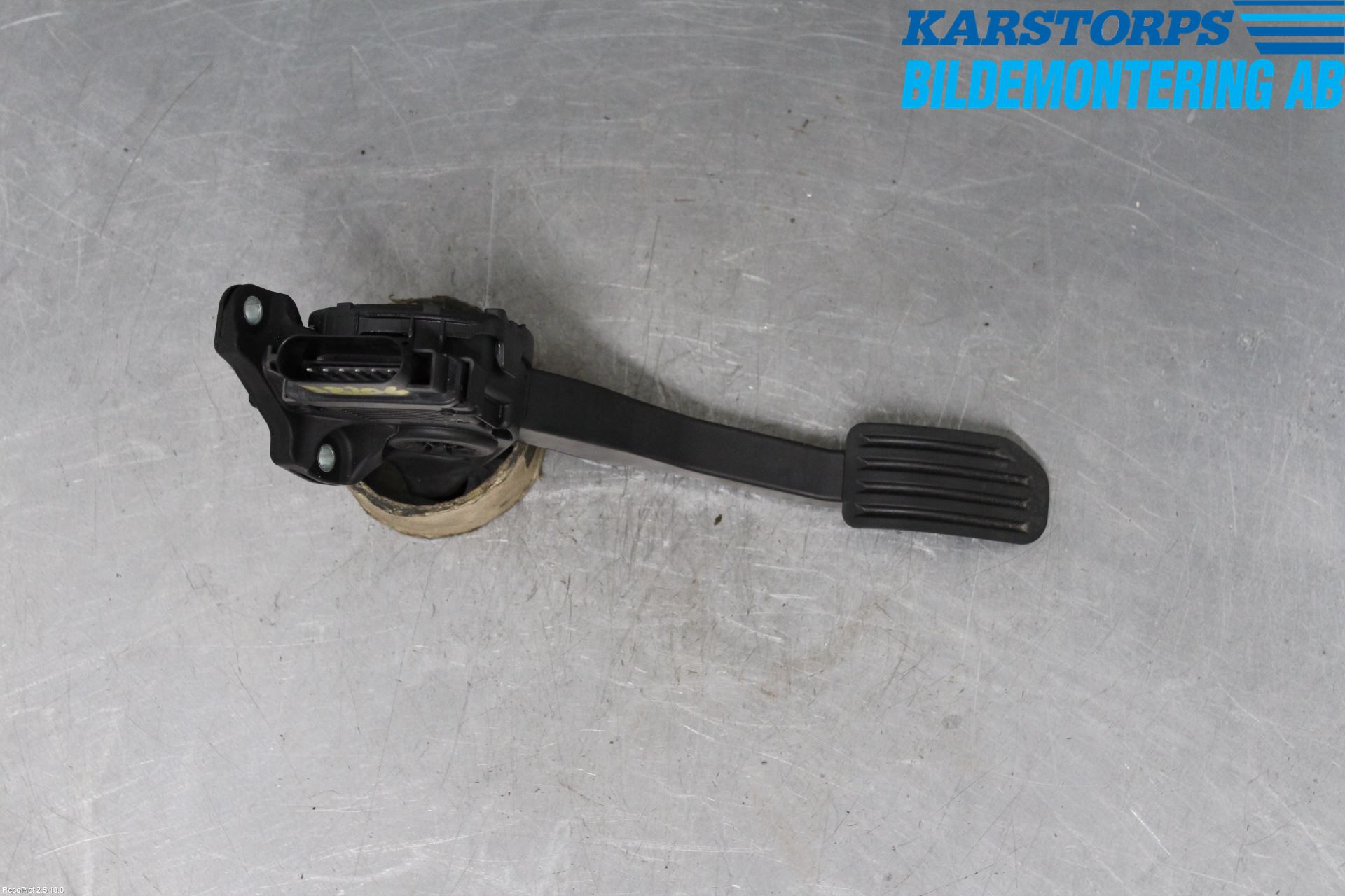 Volvo V60 14-18 Gaspedal