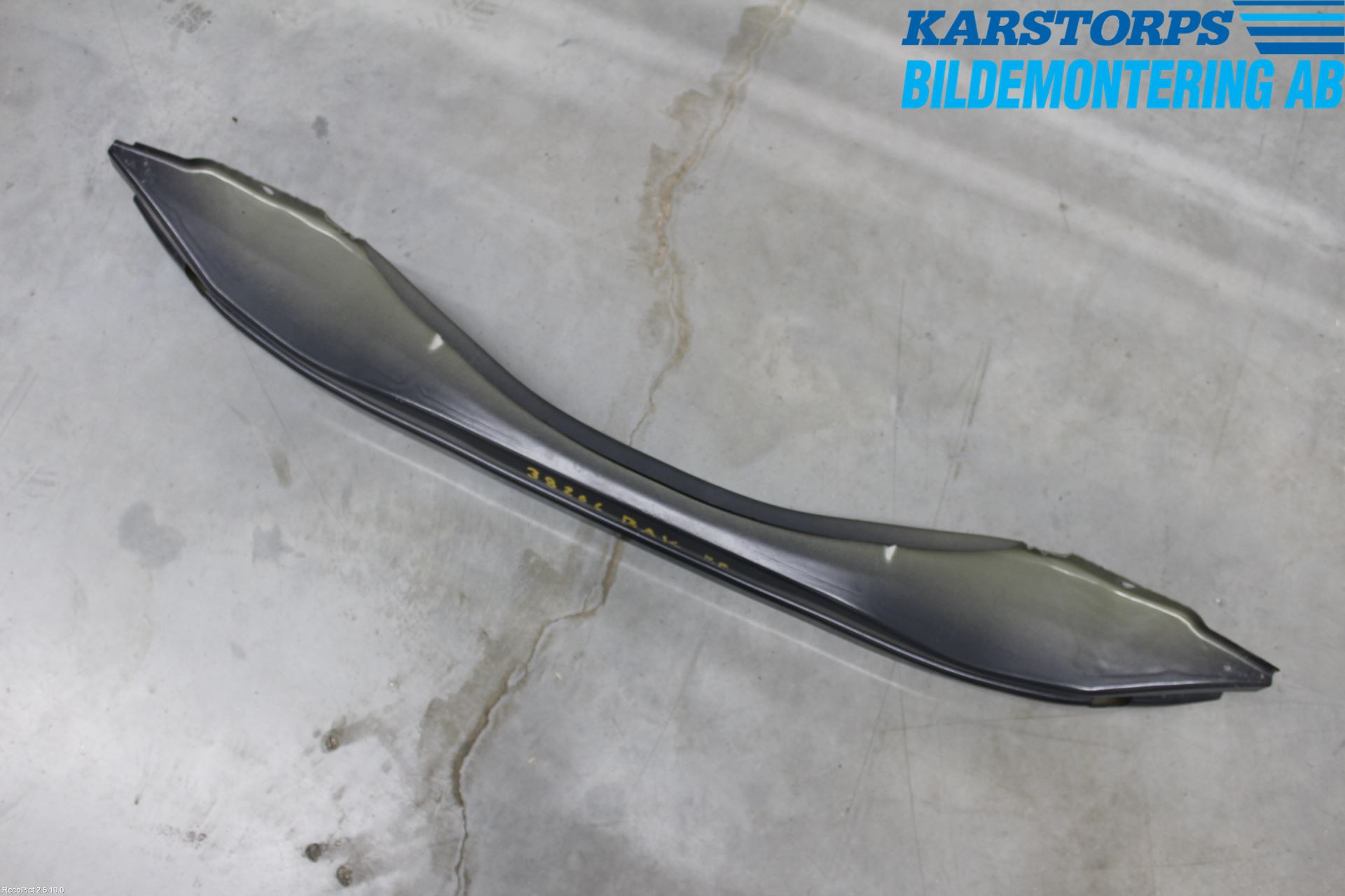 Volvo V60 14-18 Stötfångarbalk Bak