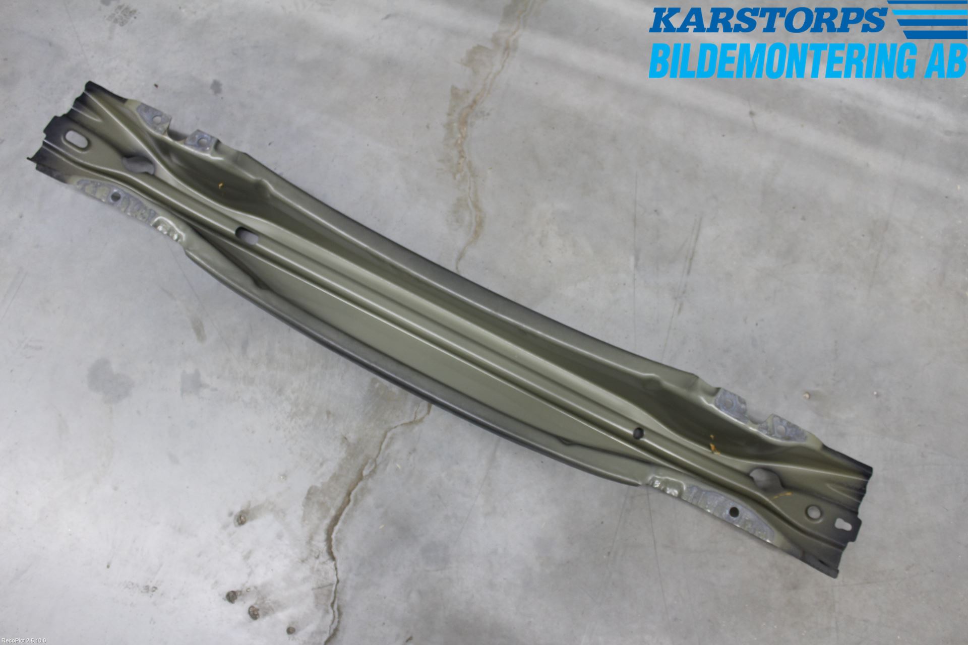 Volvo V60 14-18 Stötfångarbalk Bak