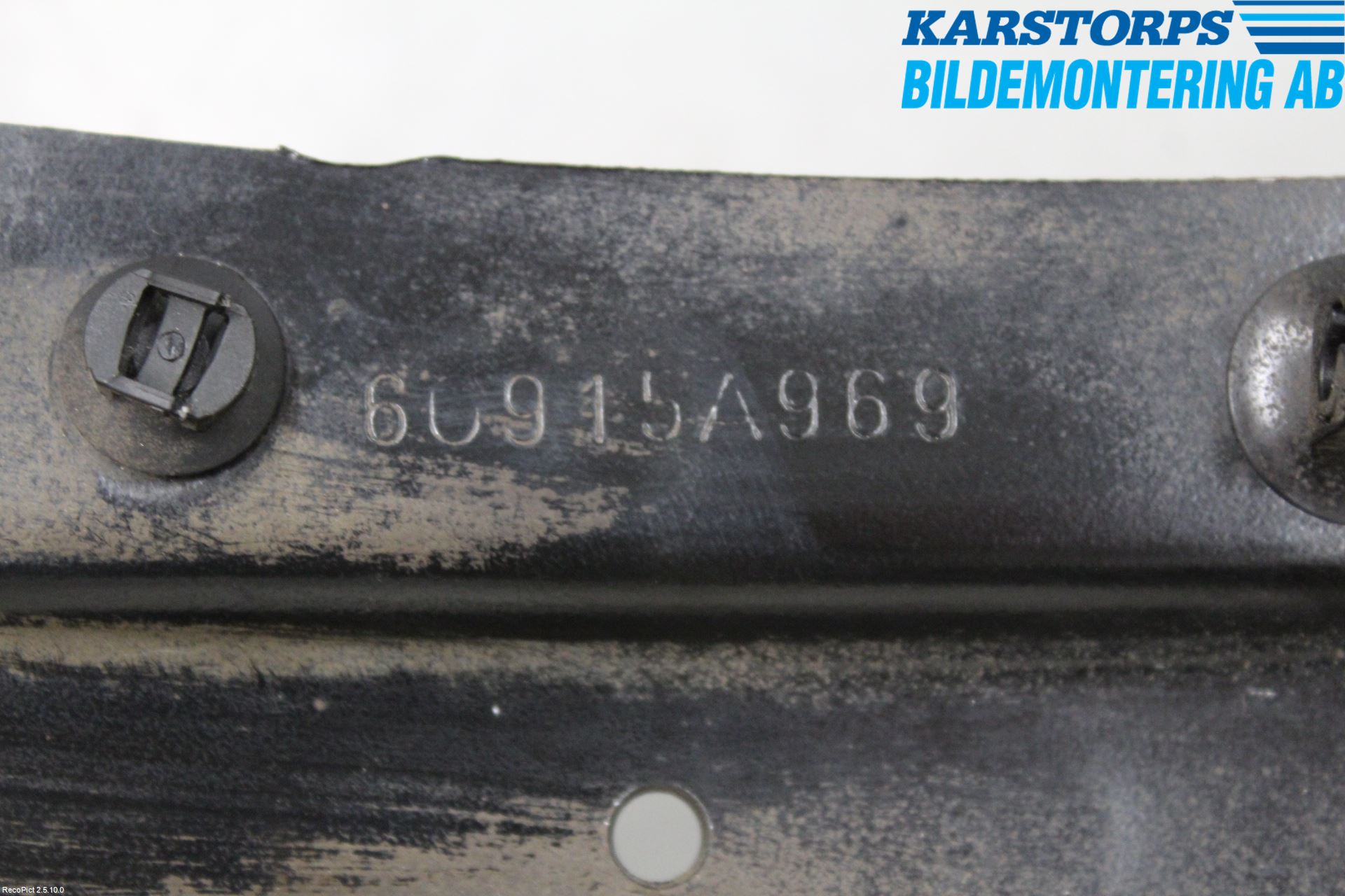 Volvo V60 14-18 Bärarm Bak Vänster