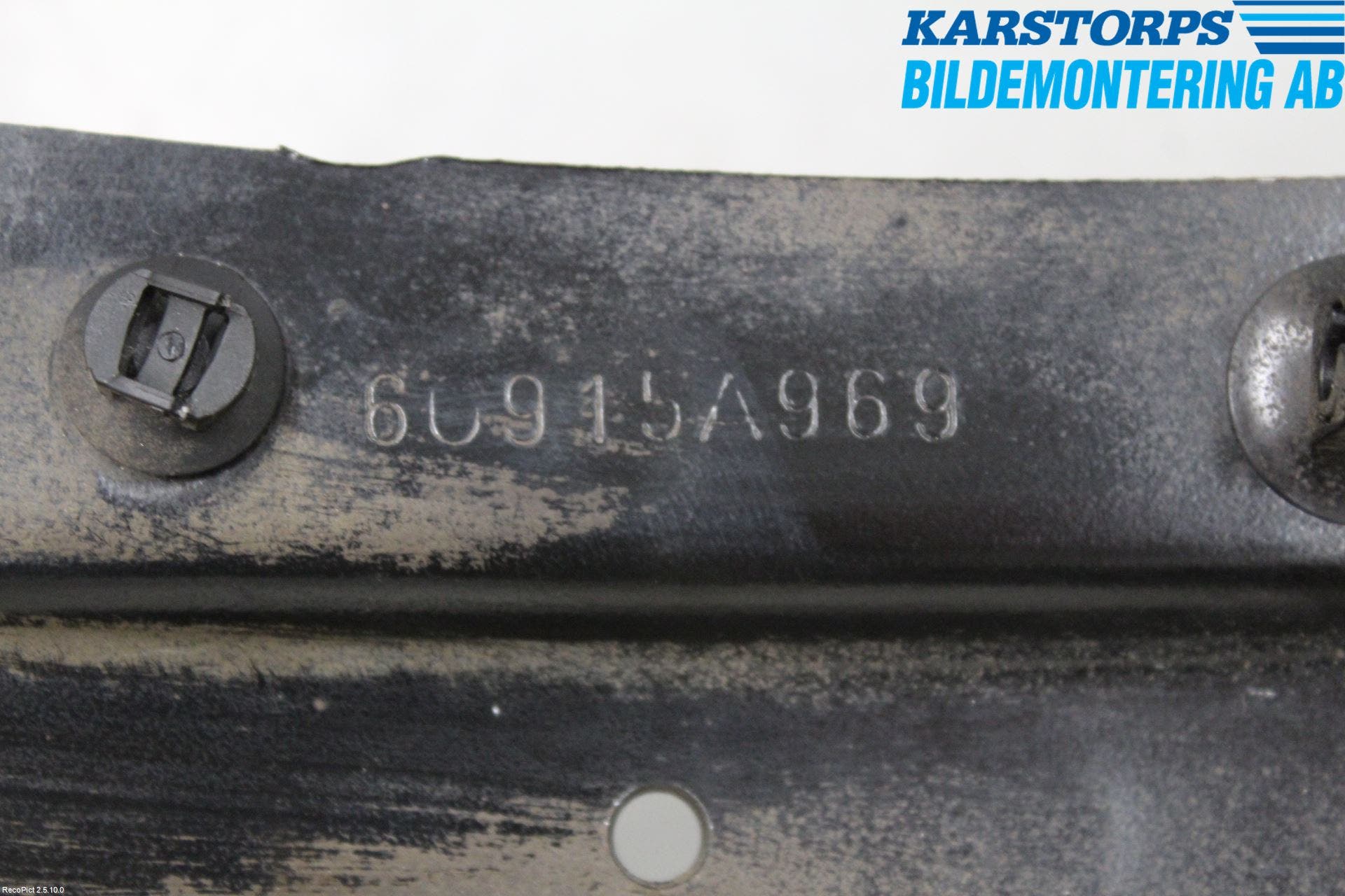 Volvo V60 14-18 Bärarm Bak Vänster