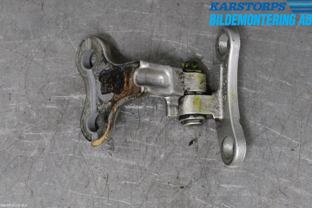 Volvo V50 04-07 Dörrgångjärn