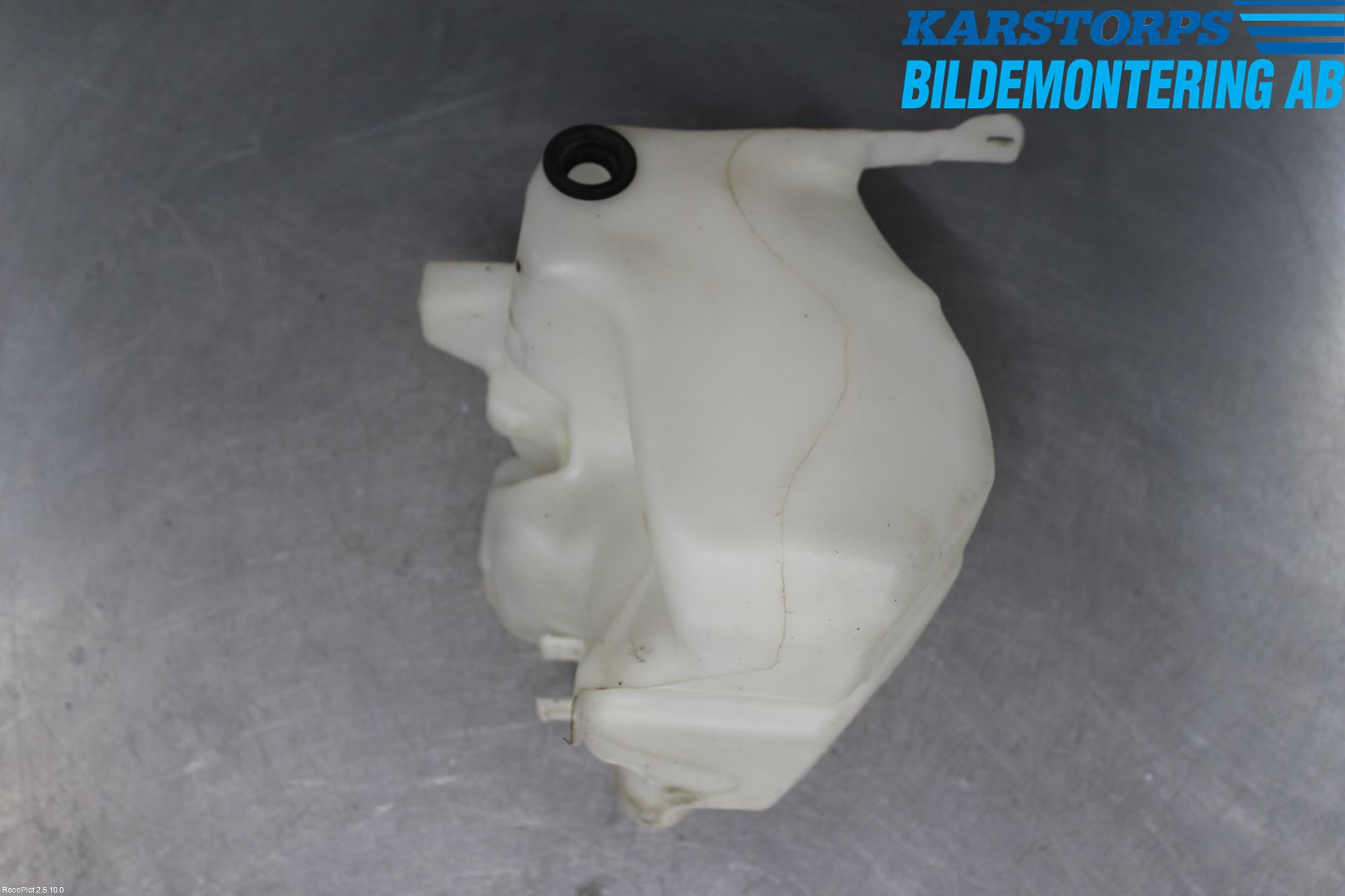 Volvo V50 04-07 Spolartank Vindruta-Strål