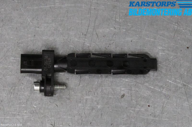 BMW 3 F30/F31/F80 12-19 Givare Varvtal-Tändläge