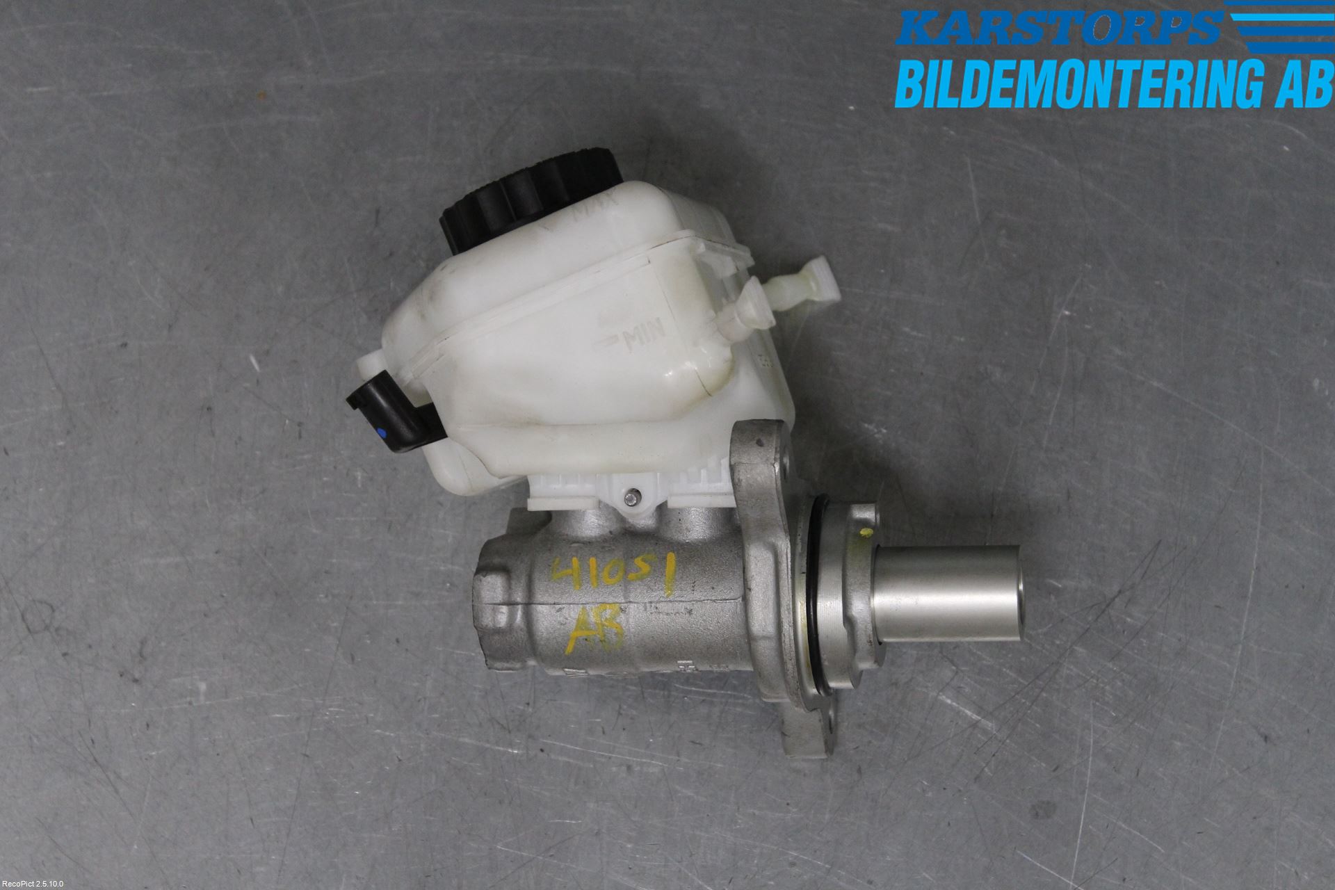 BMW 3 F30/F31/F80 12-19 Broms Huvudcylinder