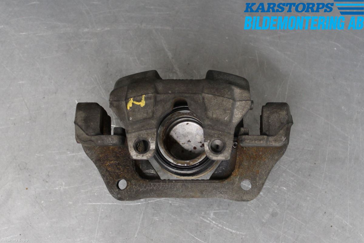 BMW 3 F30/F31/F80 12-19 Bromsok Fram Höger