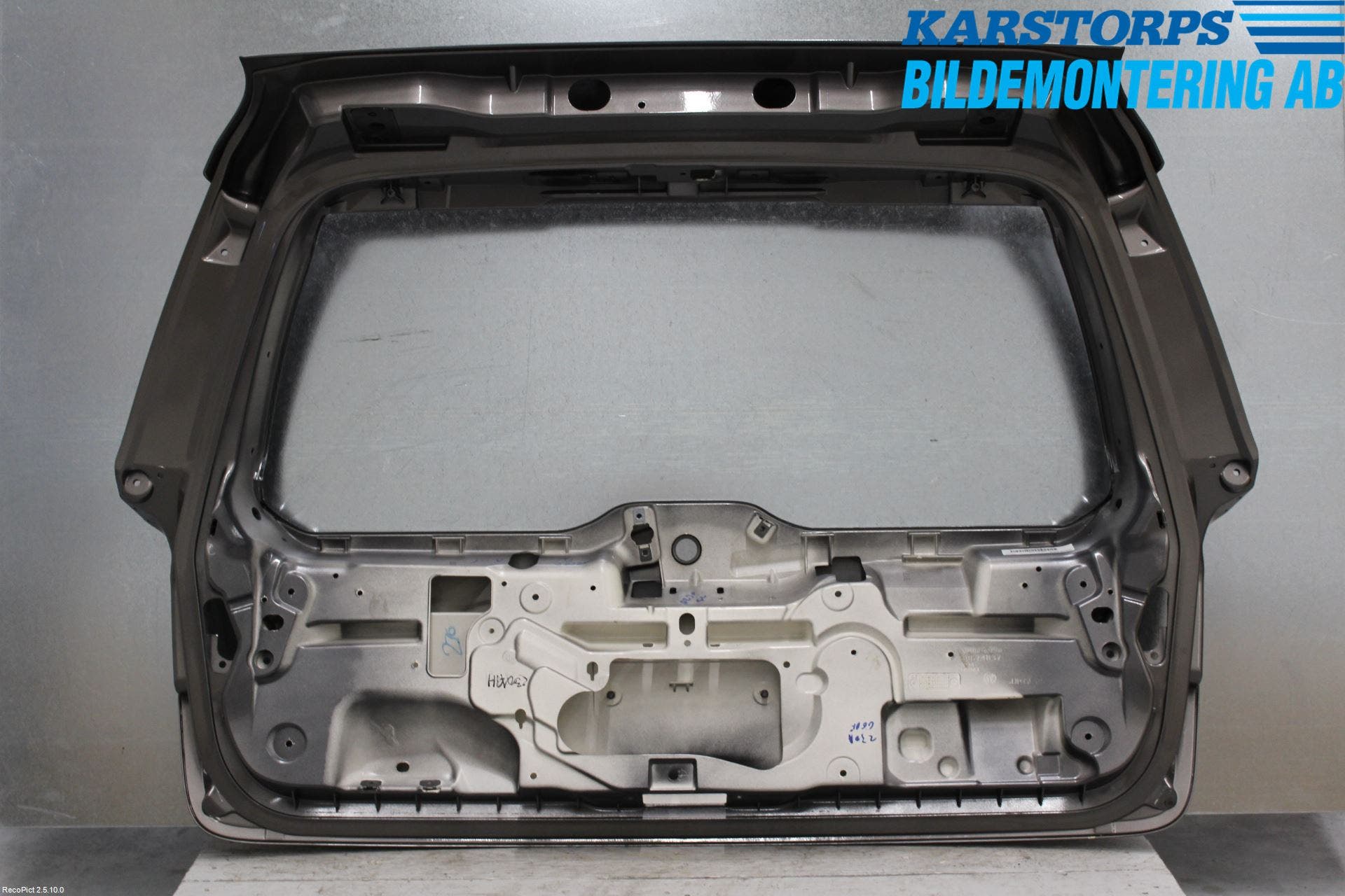 Volvo V70 08-13 Baklucka Kombi