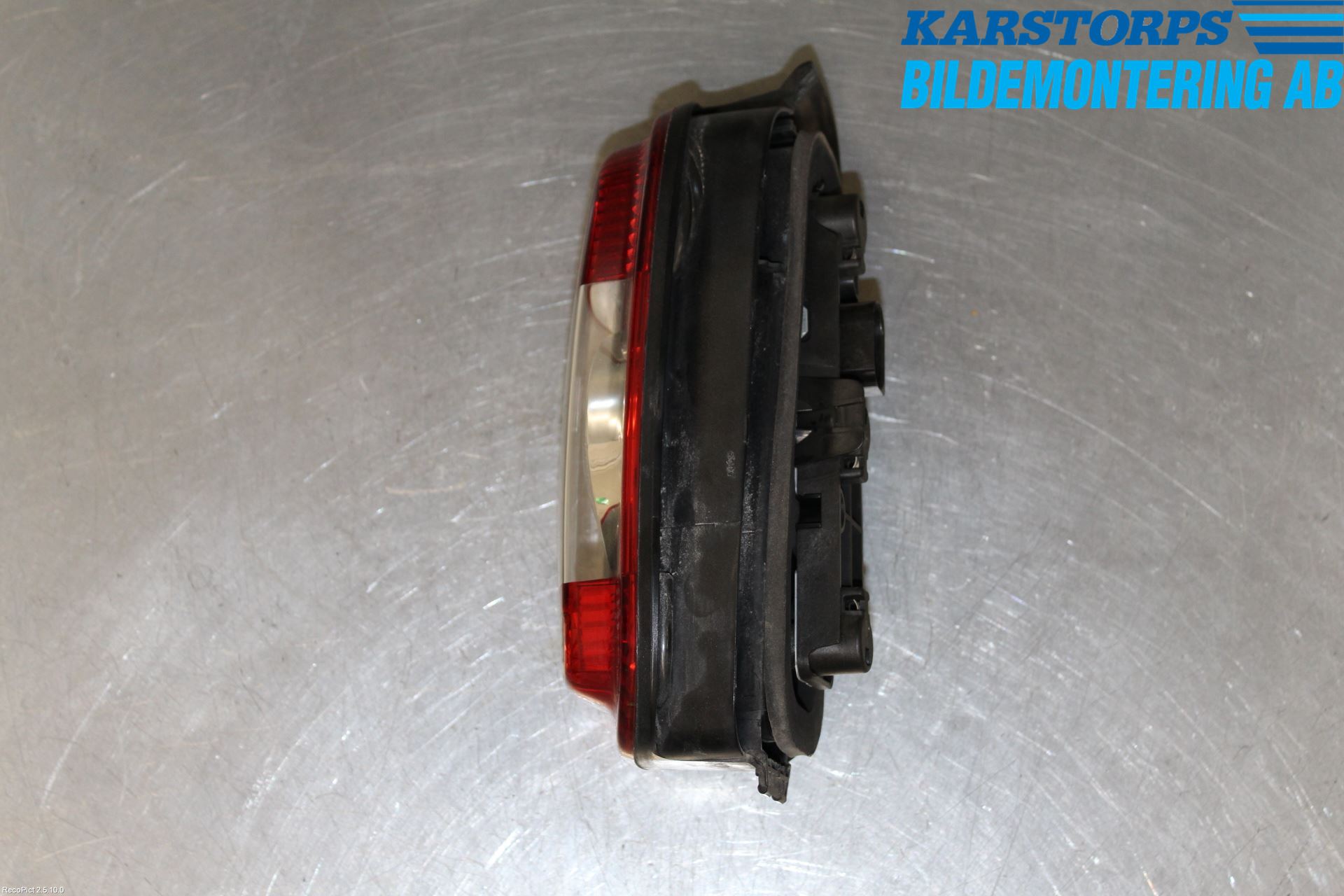 Mini CLUBMAN R55 06-14 Bakljus Höger