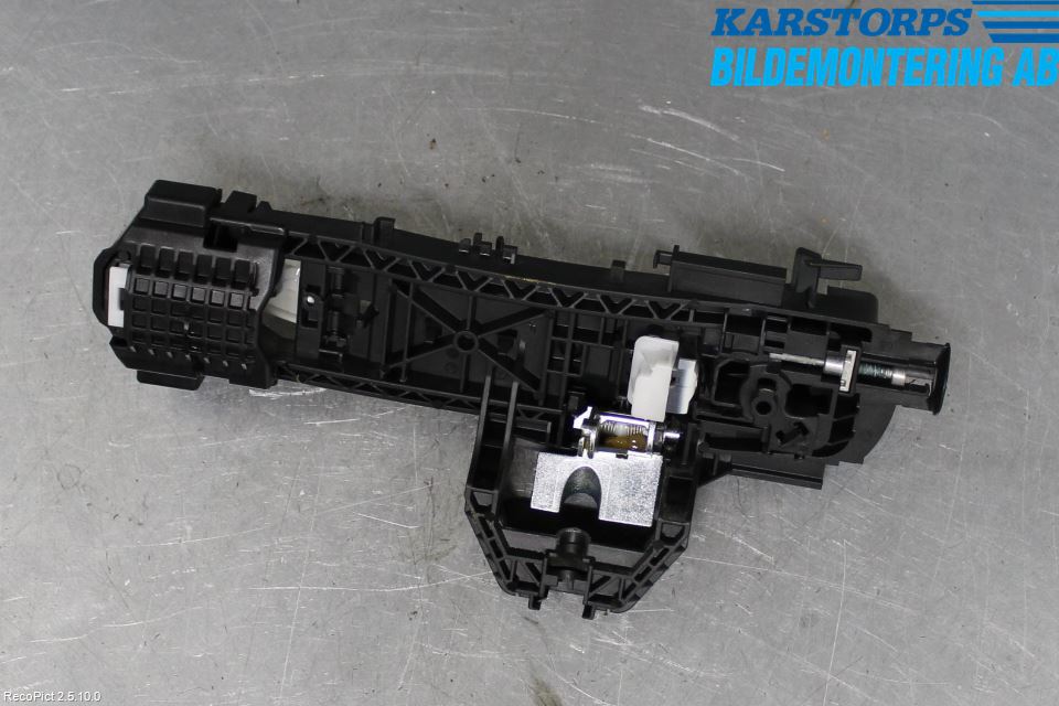 Mercedes-Benz MB CLA-KLASS (C117/X117) 13-19 Dörrhandtag Yttre Hö